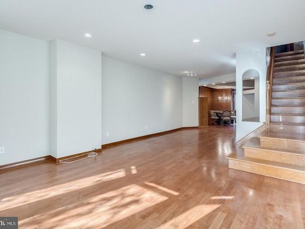 2219 BAINBRIDGE STREET , PHILADELPHIA, PA 19146