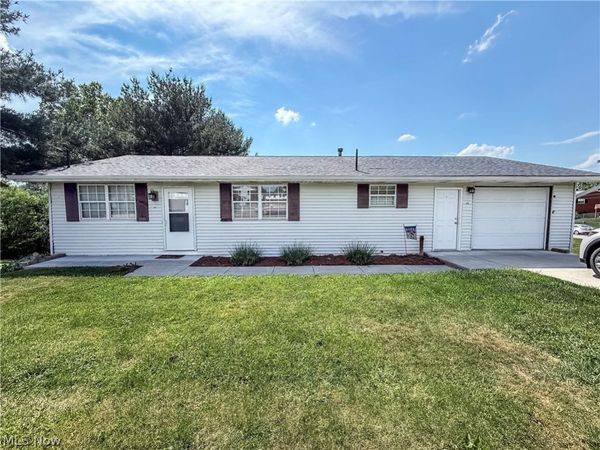 2102 Nash Street, Parkersburg, WV 26101