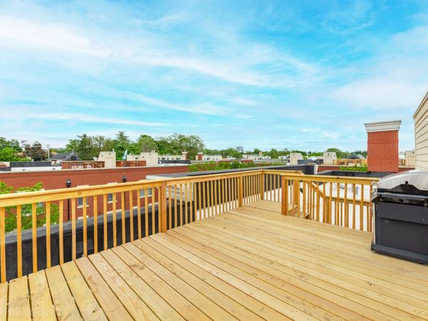147 River Walk Court , Elgin, IL 60120