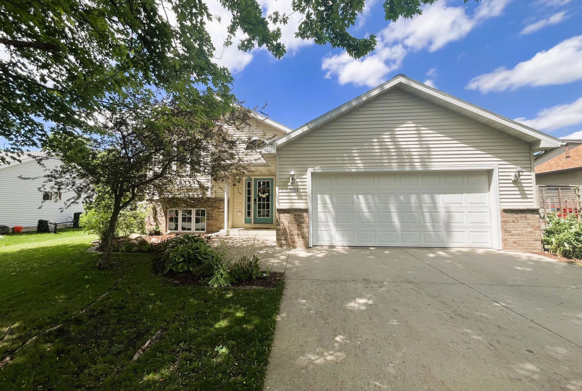 1003 3rd Street NE, Kasson, MN 55944