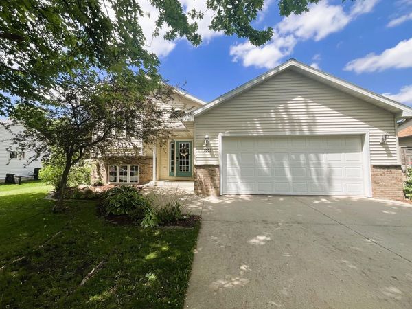 1003 3rd Street NE, Kasson, MN 55944