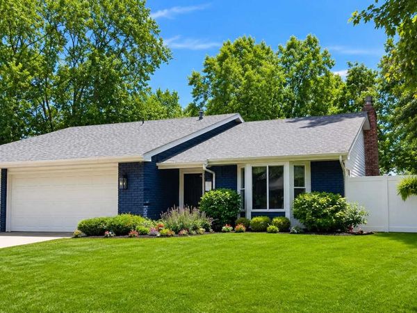 14441 Wellington Road, Wayzata, MN 55391