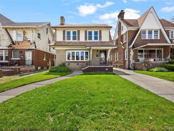2681 Burlingame Street, Detroit, MI 48206