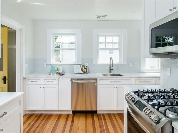 30 Newport St, Unit 2, Arlington, MA 02476