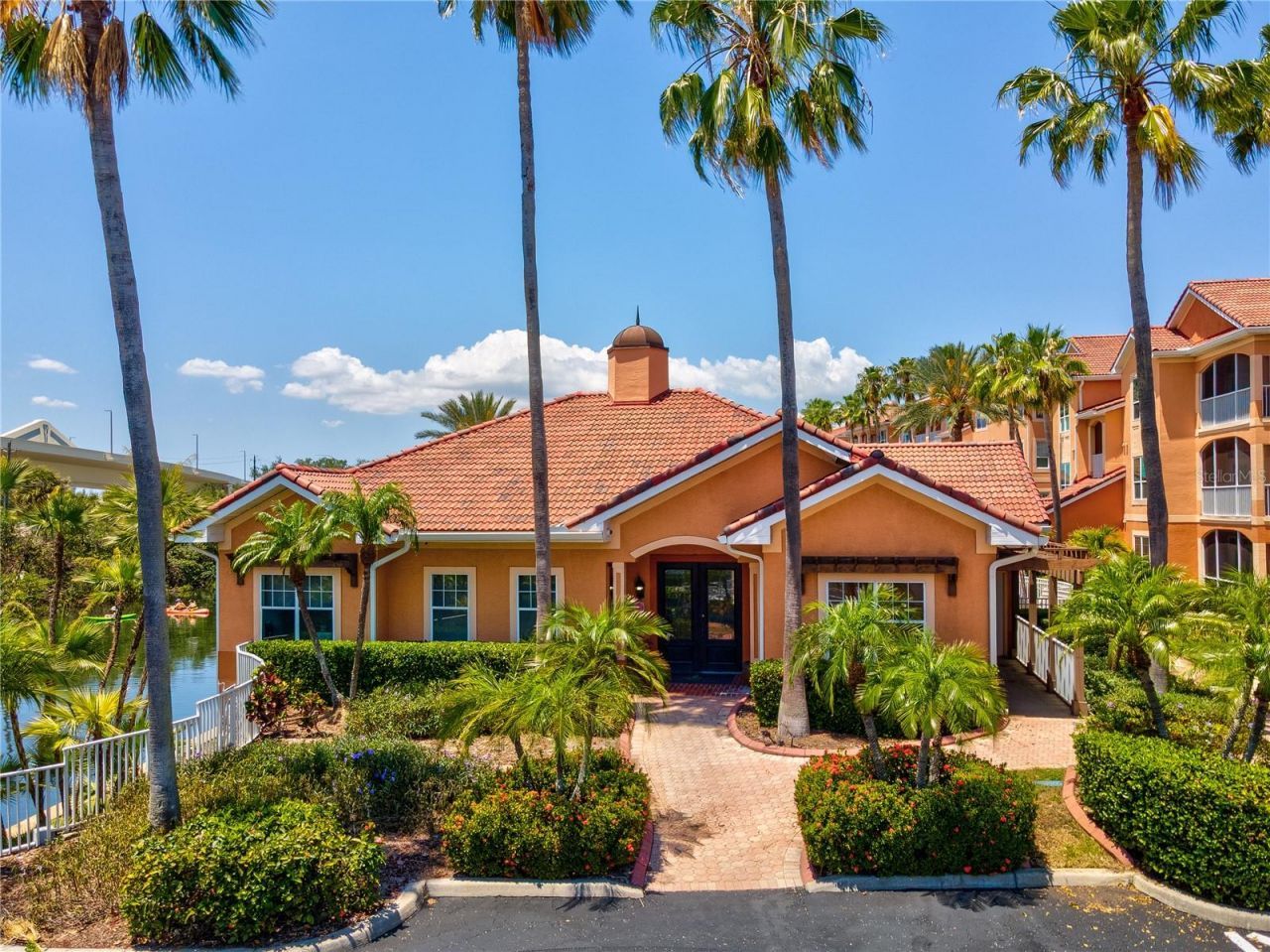 5000 Culbreath Key Way, Unit 9-216, Tampa, FL 33611 Photo