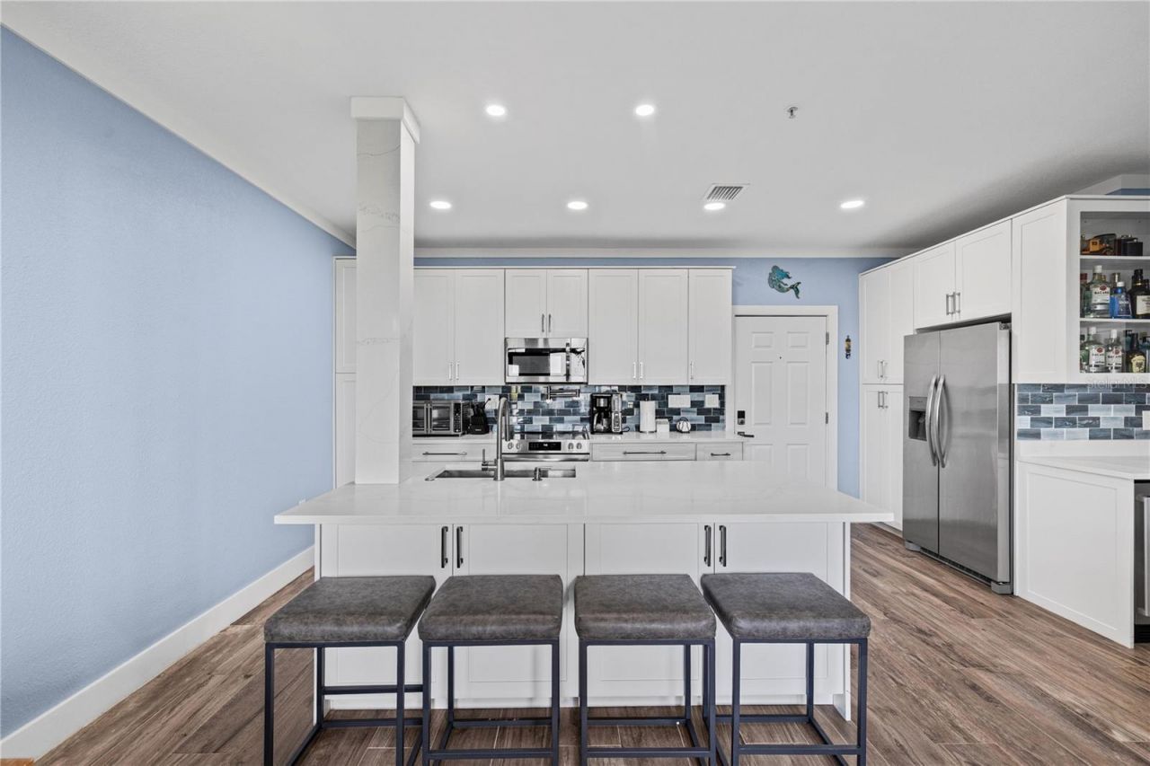 5000 Culbreath Key Way, Unit 9-216, Tampa, FL 33611 Photo