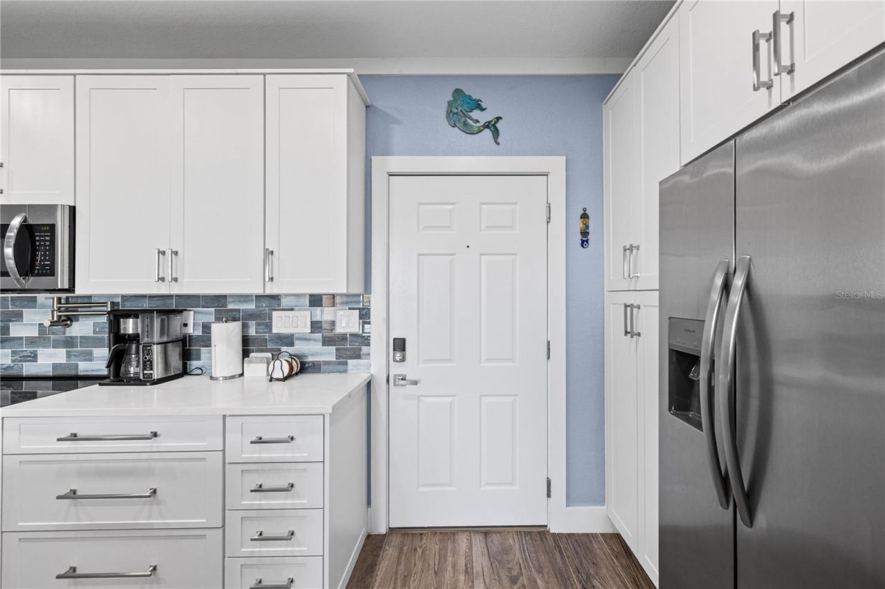 5000 Culbreath Key Way, Unit 9-216, Tampa, FL 33611 Photo