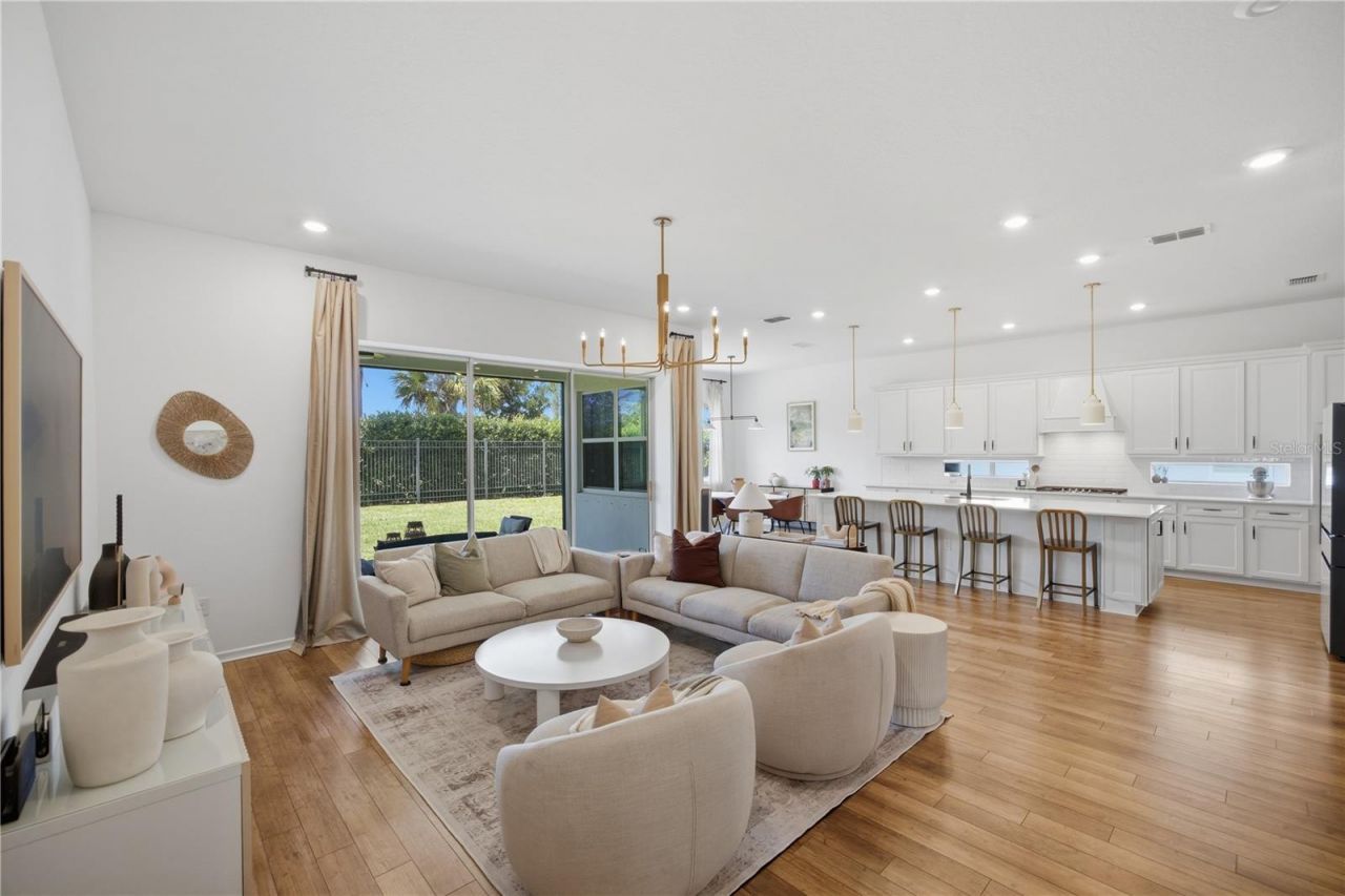 13816 Sharp Hawk Drive, Riverview, FL 33569 Photo