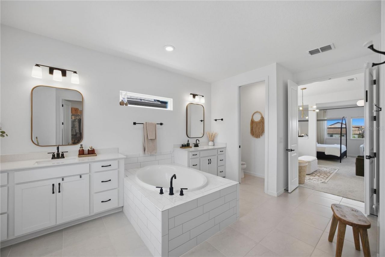 13816 Sharp Hawk Drive, Riverview, FL 33569 Photo
