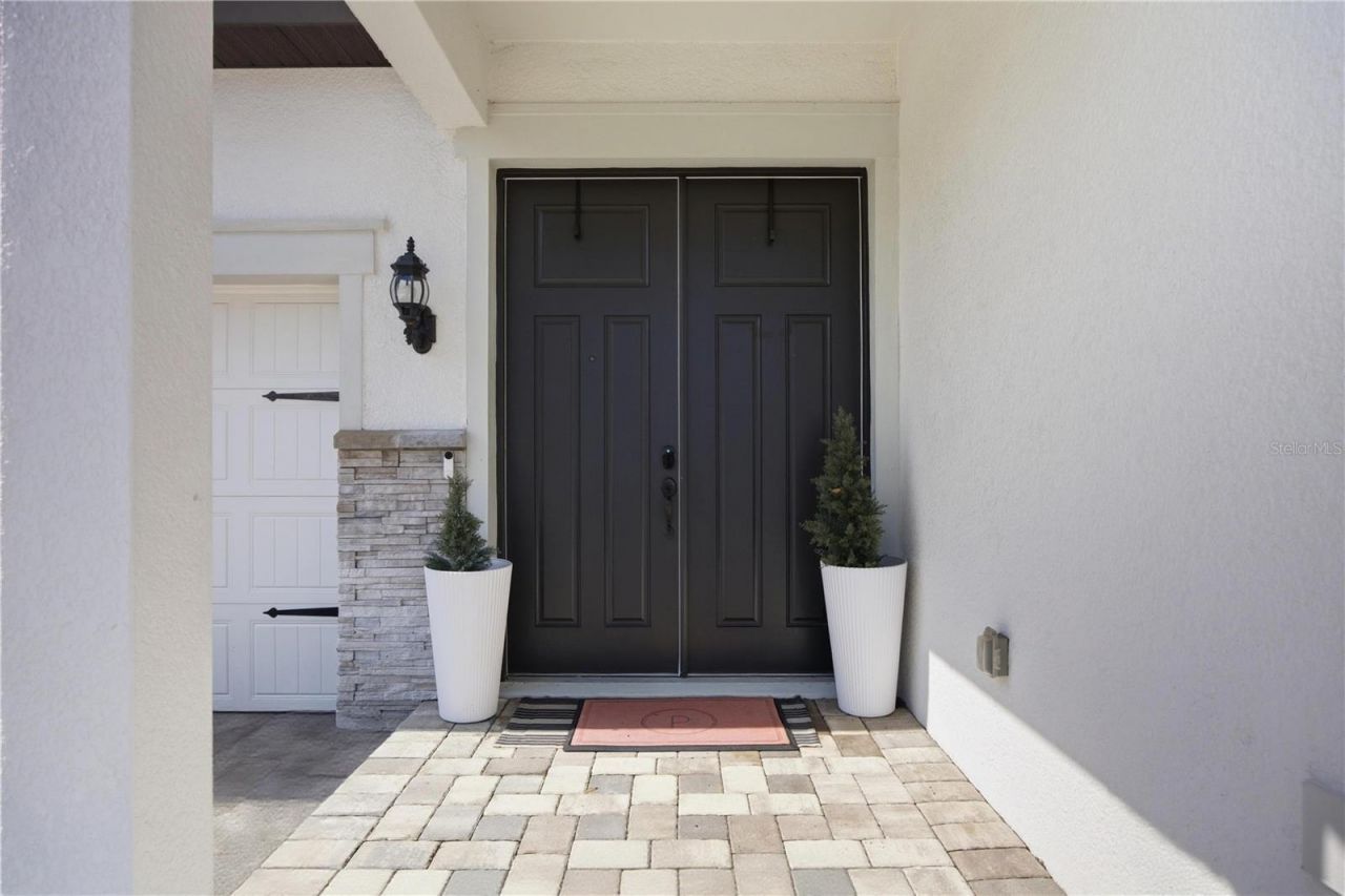 13816 Sharp Hawk Drive, Riverview, FL 33569 Photo