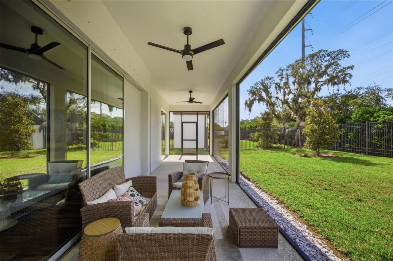 13816 Sharp Hawk Drive, Riverview, FL 33569 Photo