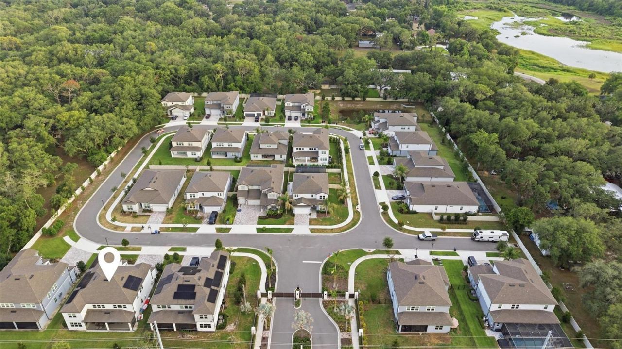 13816 Sharp Hawk Drive, Riverview, FL 33569 Photo