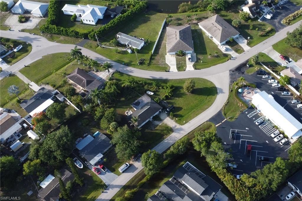 6701 Fiesta Ln, Fort Myers, FL 33919 Photo