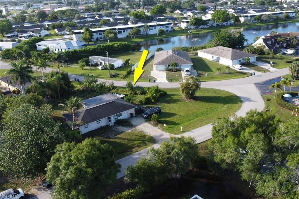 6701 Fiesta Ln, Fort Myers, FL 33919 Photo