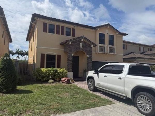 16564 SW 43rd St , Unincorporated Dade County, FL 33185