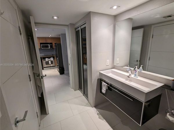 2101 Brickell Ave , Unit 1104, Miami, FL 33129