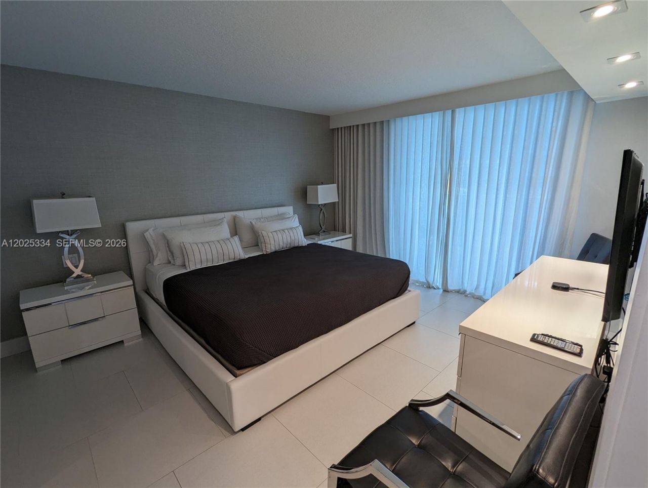 2101 Brickell Ave, Unit 1104, Miami, FL 33129 Photo