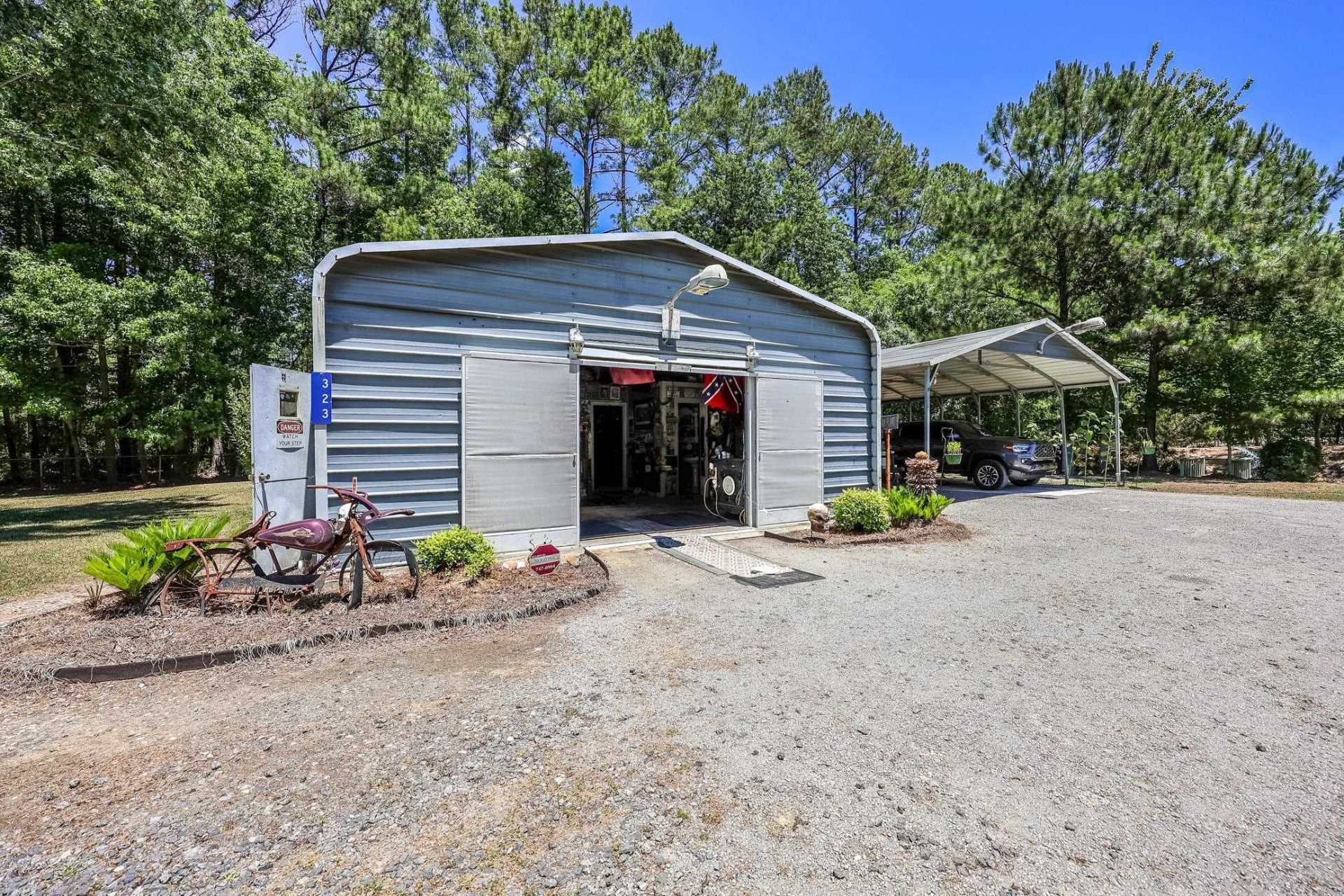 323 Roughbark Dr.  Photo 34
