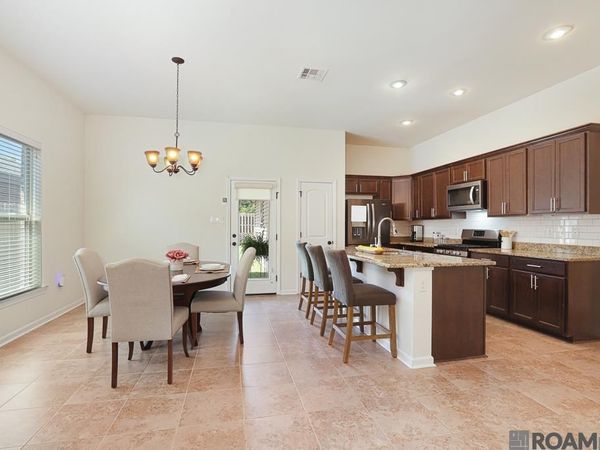 18341 Sunset Park Dr, Prairieville, LA 70769