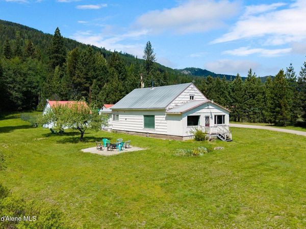 129 Littlefield DR, Sandpoint, ID 83864