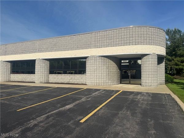 2220 E Enterprise Parkway, Twinsburg, OH 44087