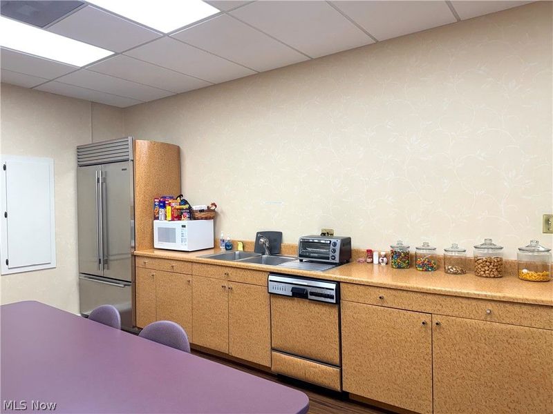 2220 E Enterprise Parkway, Twinsburg, OH 44087 Photo 17
