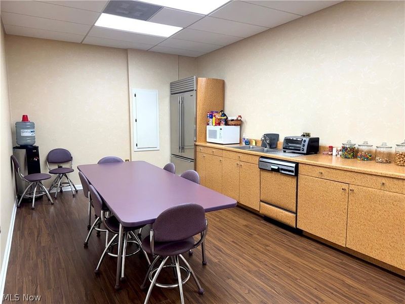 2220 E Enterprise Parkway, Twinsburg, OH 44087 Photo 19