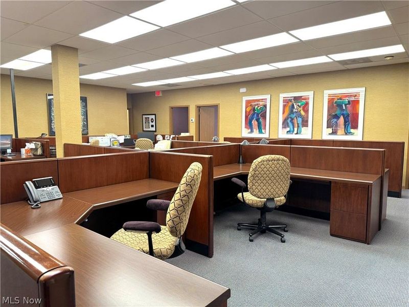 2220 E Enterprise Parkway, Twinsburg, OH 44087 Photo 8
