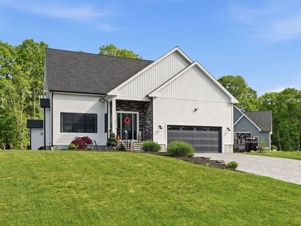193 Tess Abigail Lane, Swansea, MA 02777