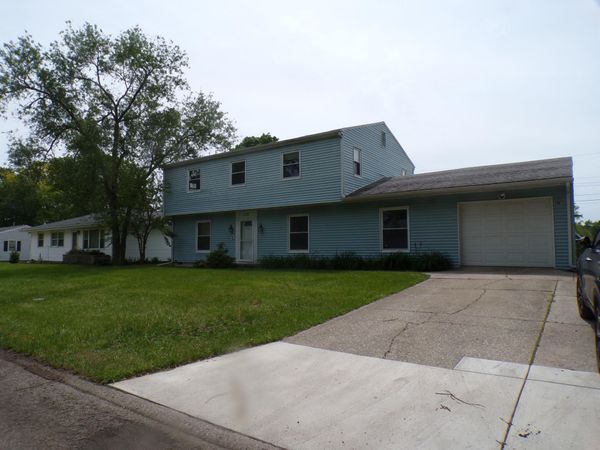 378 Briarwood Drive , Valparaiso, IN 46385