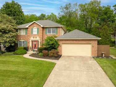 915 Canterbury Trail, Richmond, IN 47374