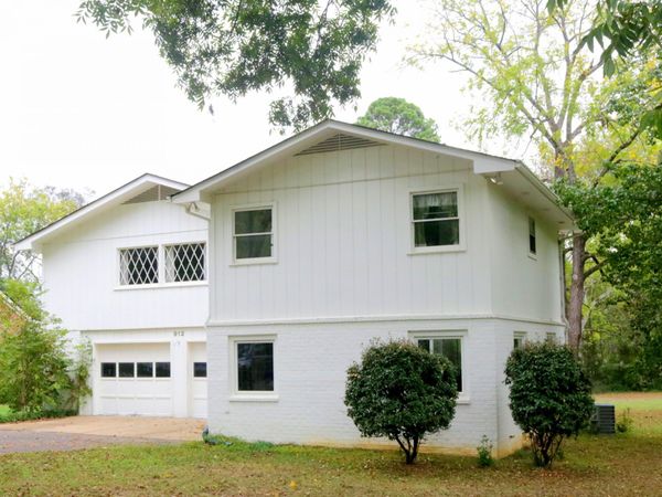 912 Fairmont Avenue NW, Cleveland, TN 37311