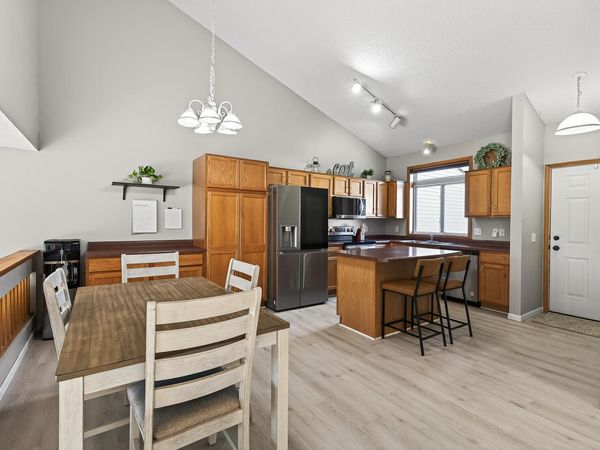 635 35th Street W, Hastings, MN 55033