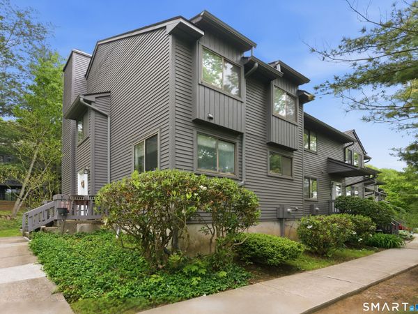 194 Conestoga, Unit 194, Glastonbury, CT 06033