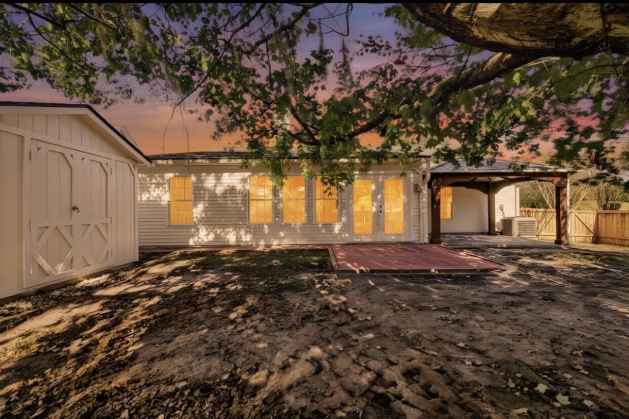 7186 Windmill Creek Road Photo 45