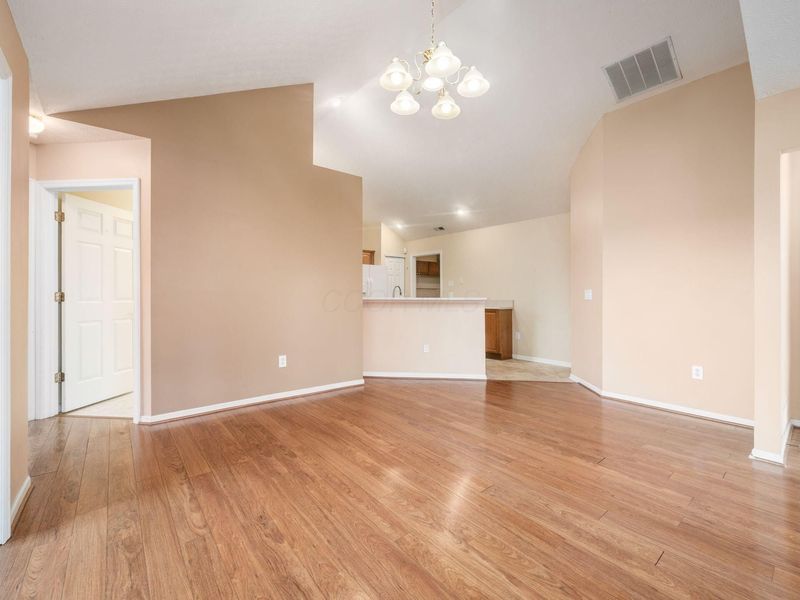 2626 Landings Way , Unit 12, Grove City, OH 43123 Photo 7
