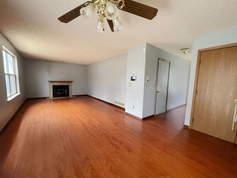 3152 Fayburrow Drive, Reynoldsburg, OH 43068 Photo 8