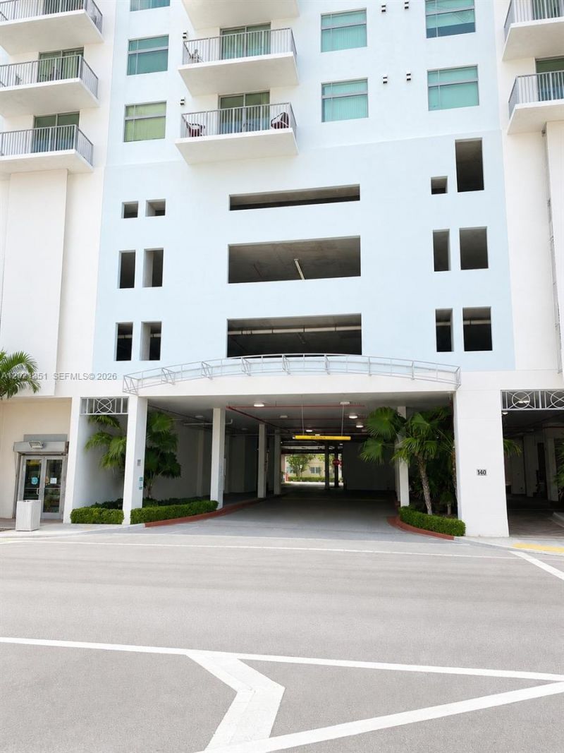 140 S Dixie Hwy , Unit 510, Hollywood, FL 33020 Photo