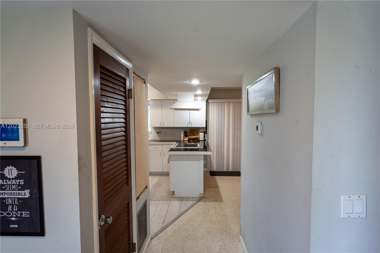 982 SW Airoso Blvd, Port Saint Lucie, FL 34983 Photo