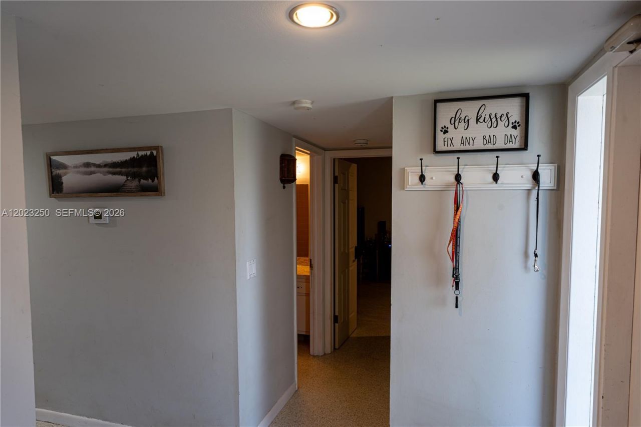 982 SW Airoso Blvd, Port Saint Lucie, FL 34983 Photo