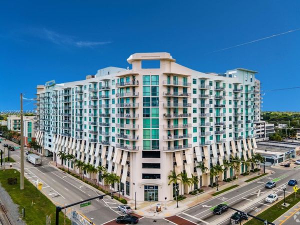 140 S Dixie Hwy , Unit 907, Hollywood, FL 33020