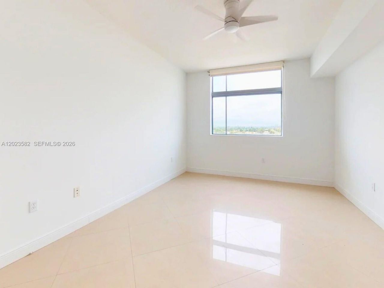 140 S Dixie Hwy , Unit 907, Hollywood, FL 33020 Photo