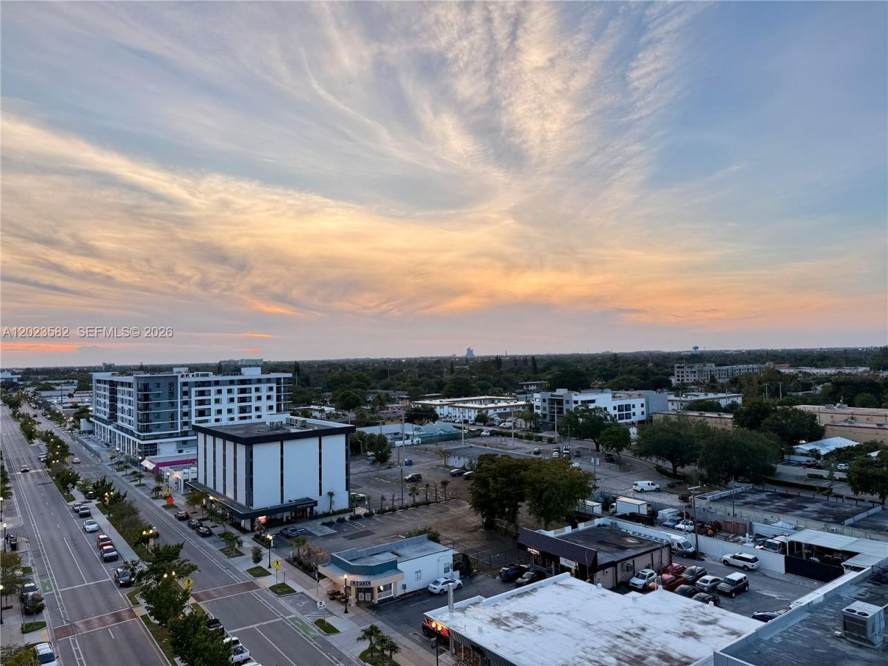 140 S Dixie Hwy , Unit 907, Hollywood, FL 33020 Photo