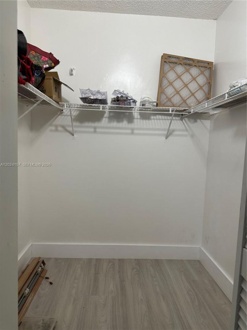 10813 NW 7th St , Unit 5-11, Miami, FL 33172 Photo