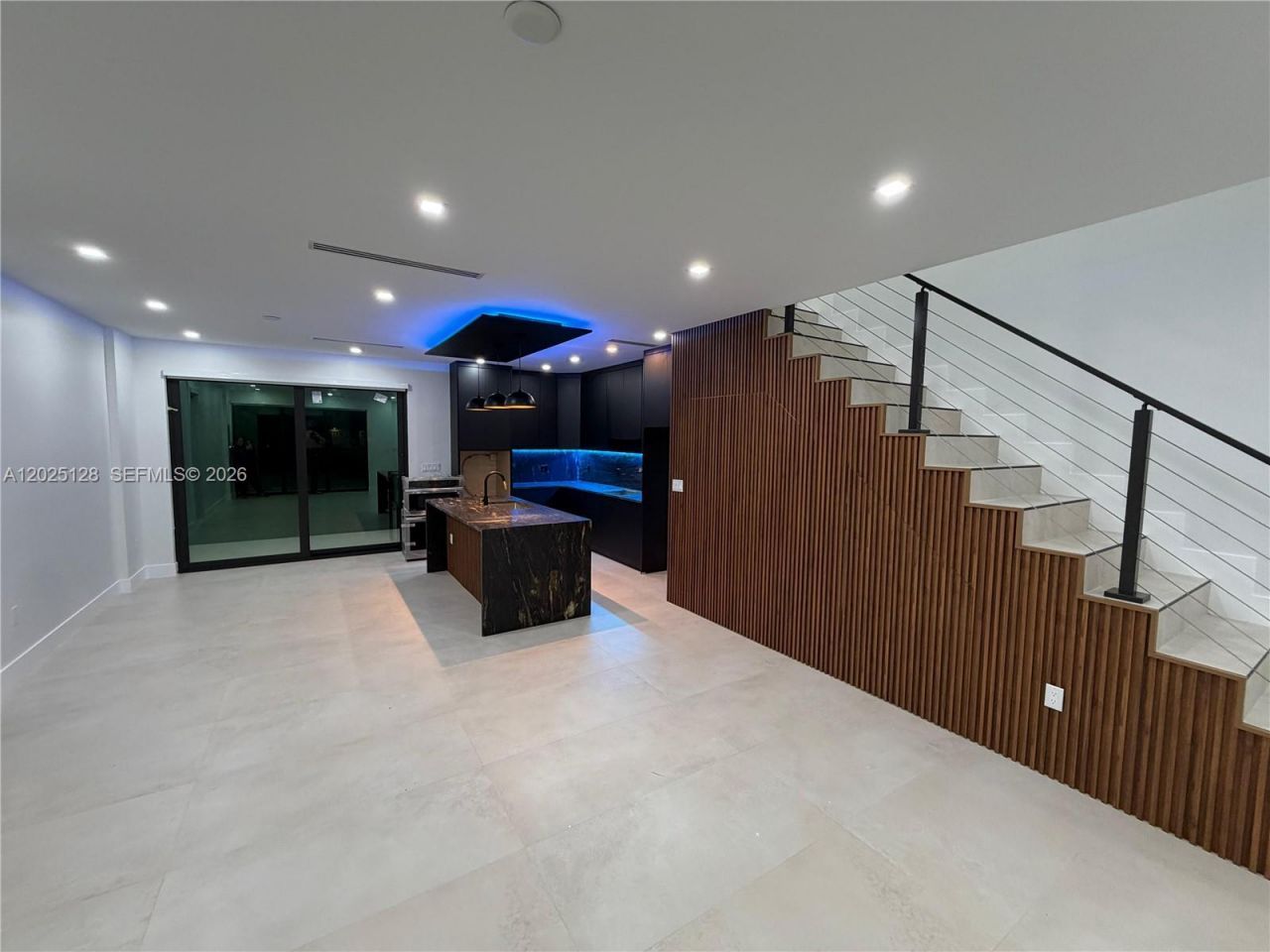 1924 NW 27th St, Miami, FL 33142 Photo