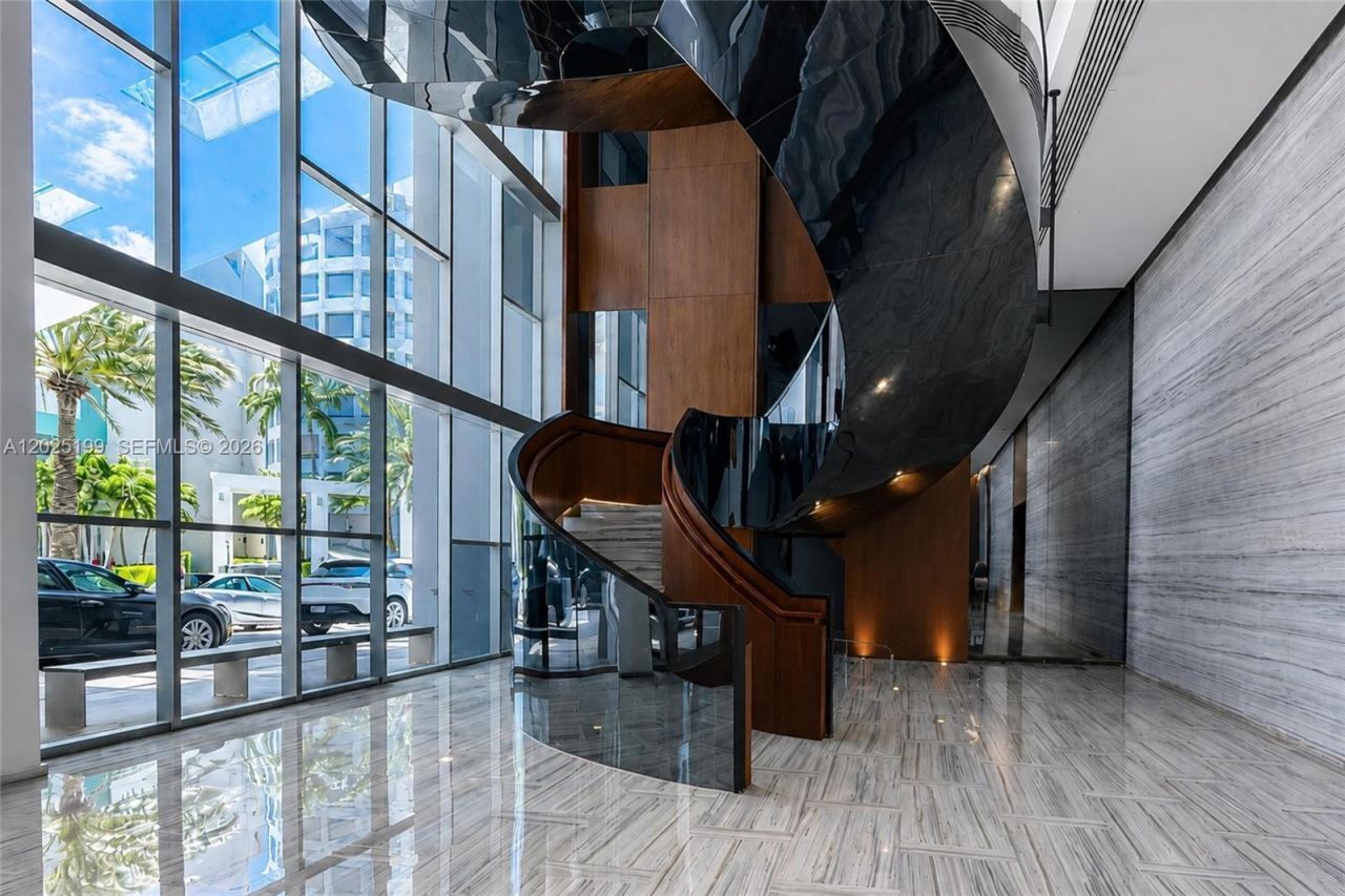 1300 Brickell Bay Dr , Unit 3408, Miami, FL 33131 Photo