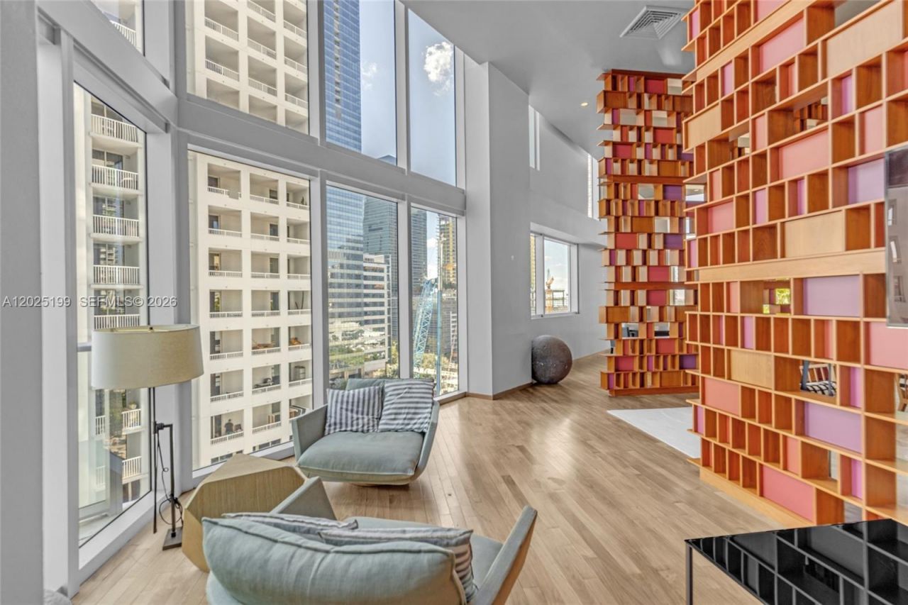 1300 Brickell Bay Dr , Unit 3408, Miami, FL 33131 Photo