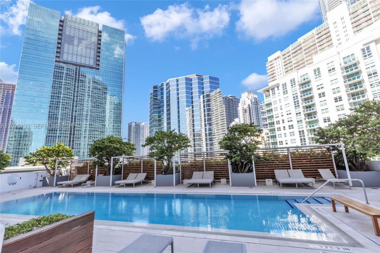 1300 Brickell Bay Dr , Unit 3408, Miami, FL 33131 Photo