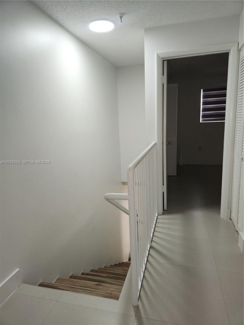 7785 W 30th Ct , Unit F-203, Hialeah, FL 33018 Photo