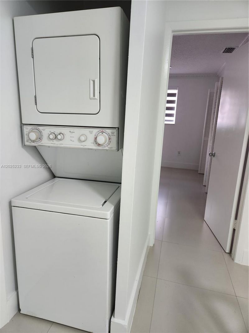 7785 W 30th Ct , Unit F-203, Hialeah, FL 33018 Photo